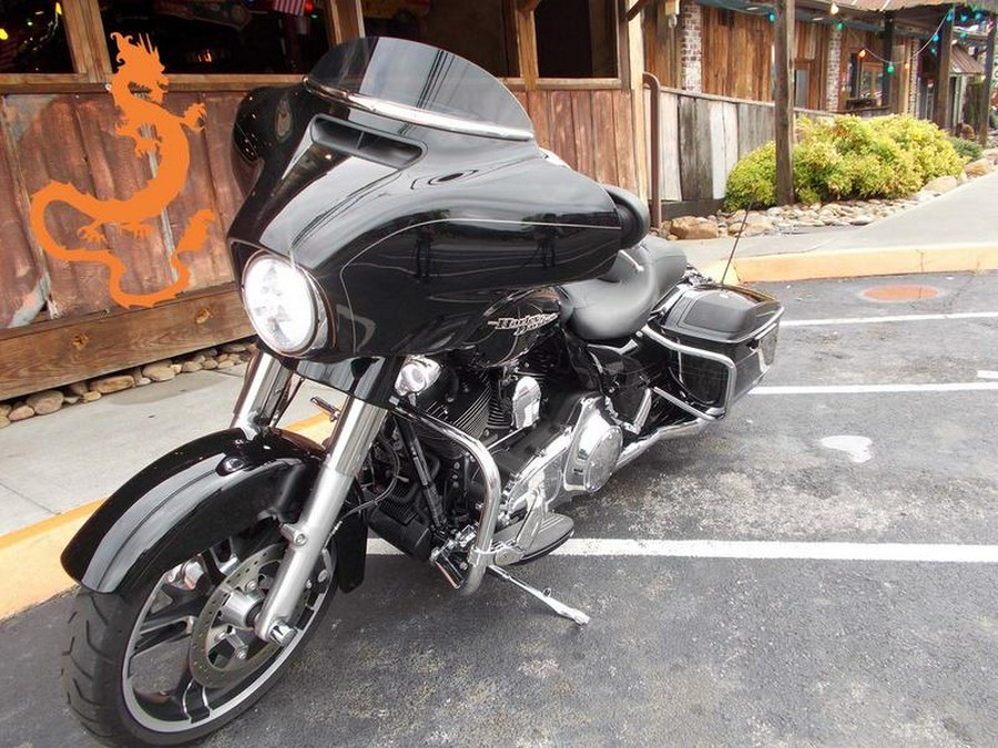 2015 Harley-Davidson® FLHXS - Street Glide® Special