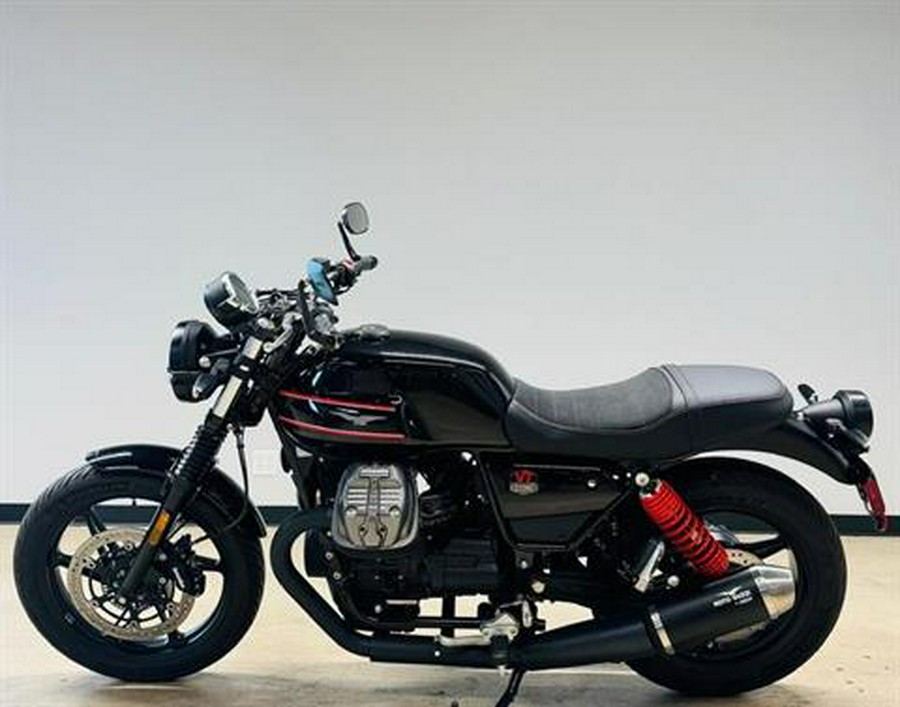 2023 Moto Guzzi V7 Special Edition