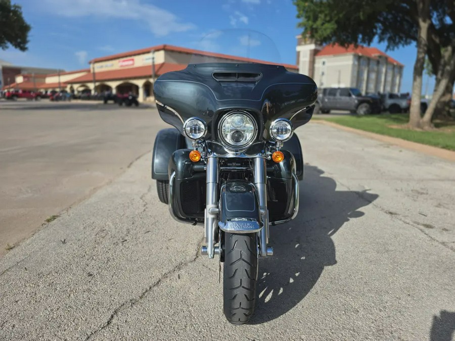 2025 Harley-Davidson® Tri Glide® Ultra