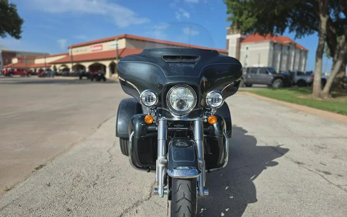 2025 Harley-Davidson® Tri Glide® Ultra
