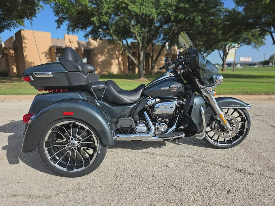 2025 Harley-Davidson® Tri Glide® Ultra