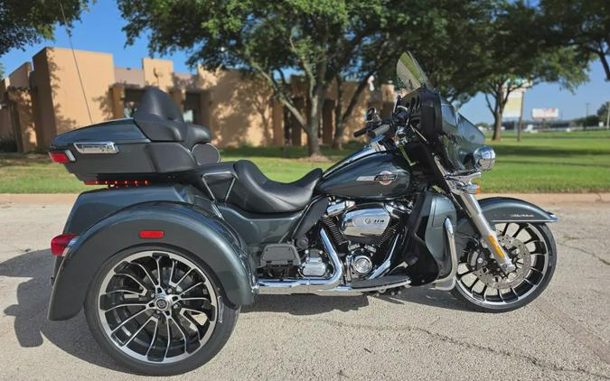 2025 Harley-Davidson® Tri Glide® Ultra