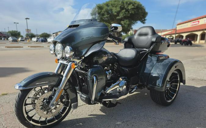 2025 Harley-Davidson® Tri Glide® Ultra
