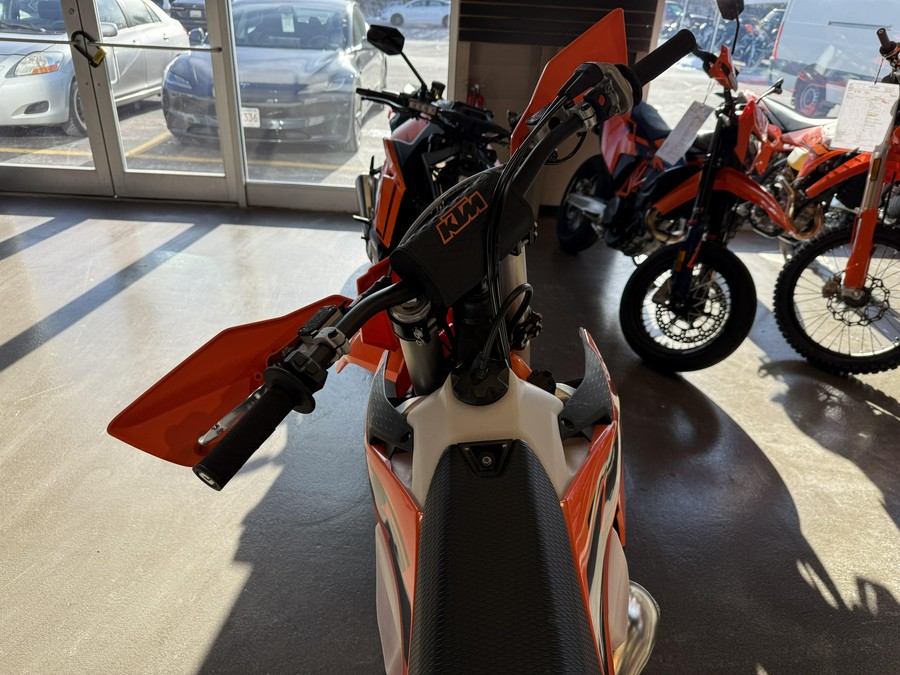 2025 KTM 125 XC