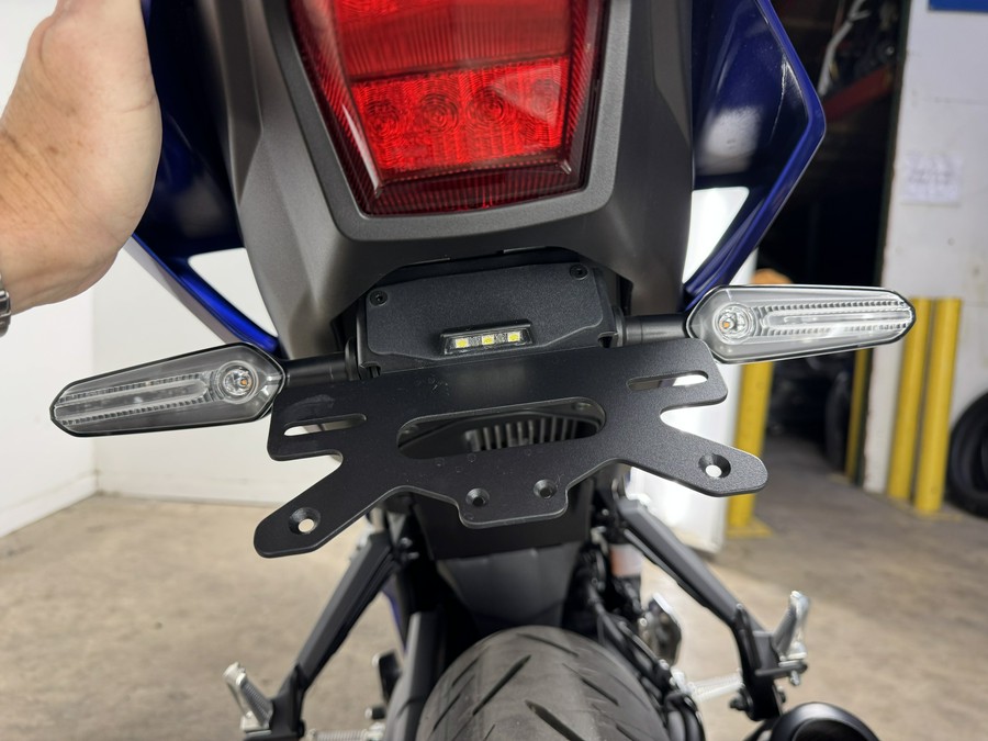 2025 Yamaha YZF-R3 Team Yamaha Blue - 002555