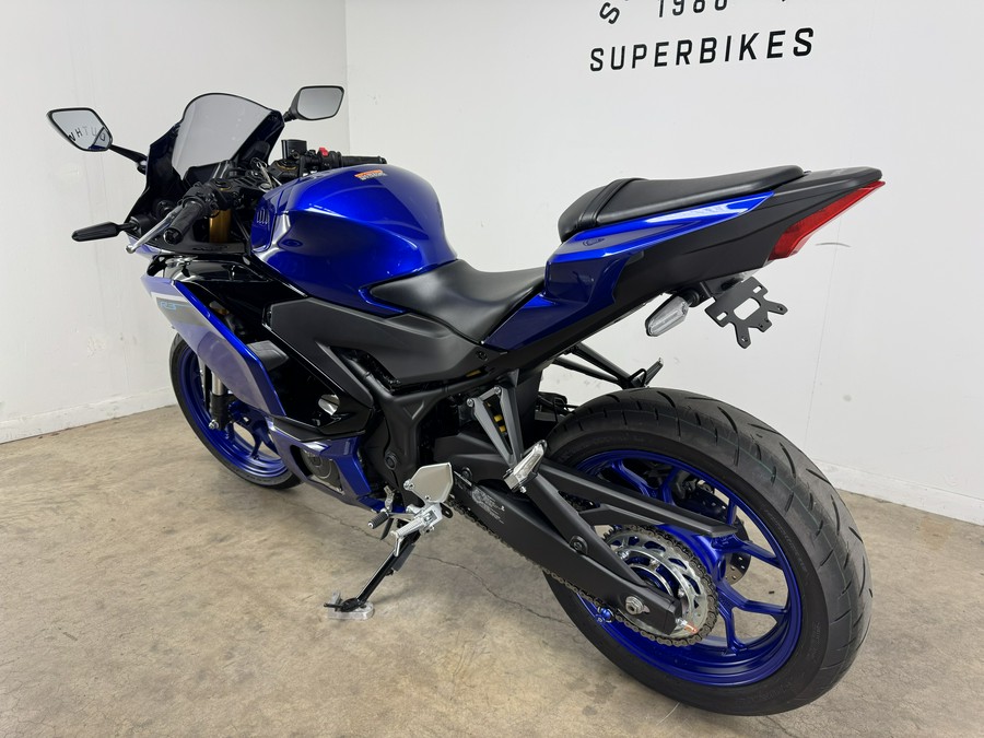 2025 Yamaha YZF-R3 Team Yamaha Blue - 002555
