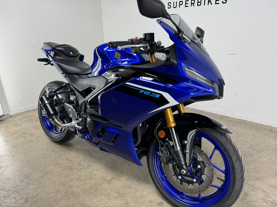 2025 Yamaha YZF-R3 Team Yamaha Blue - 002555