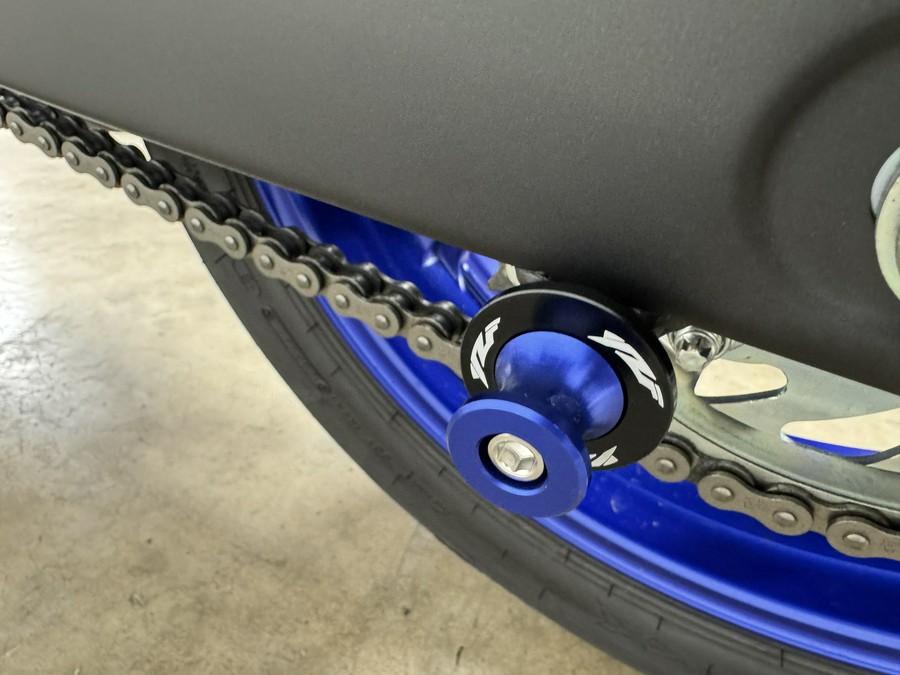 2025 Yamaha YZF-R3 Team Yamaha Blue - 002555