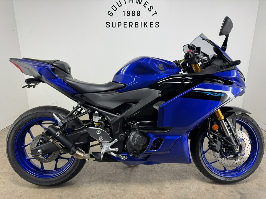 2025 Yamaha YZF-R3 Team Yamaha Blue - 002555
