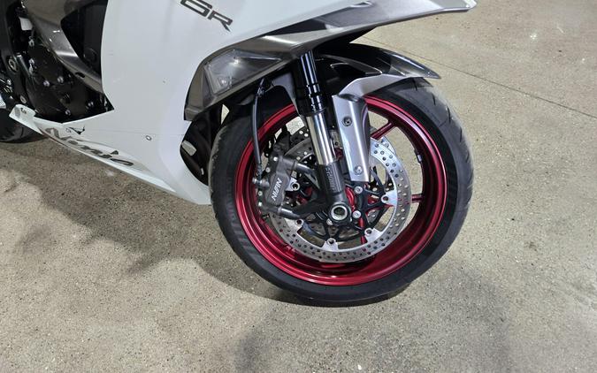 2025 KAWASAKI NINJA ZX6R BASE