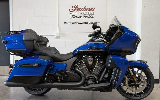 2026 Indian Pursuit Dark Horse 112 W/ Powerband Audio Deep B