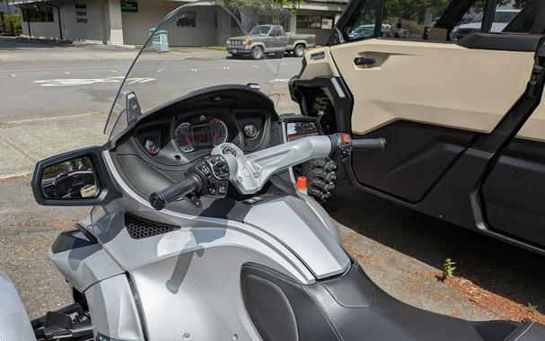 2010 Can-Am Spyder® RT SM5