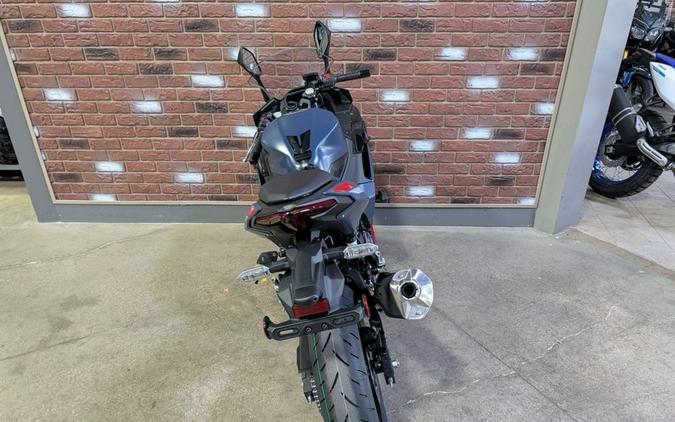 2026 Kawasaki Ninja® 500 SE ABS