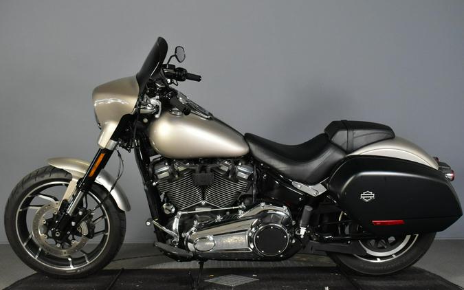 2018 Harley-Davidson Sport Glide Silver Fortune