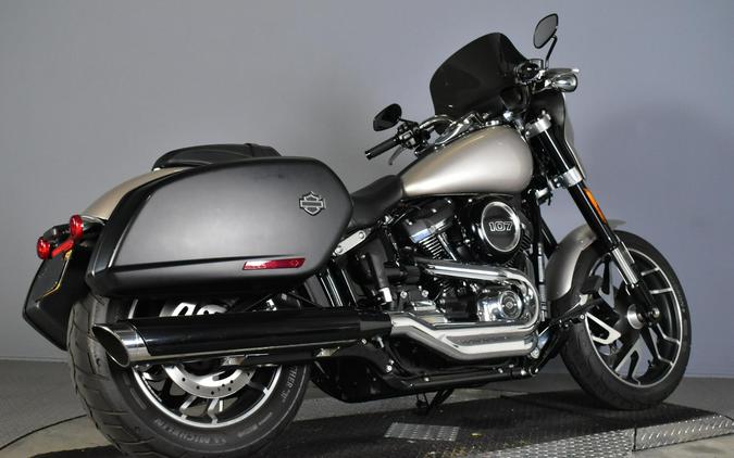 2018 Harley-Davidson Sport Glide Silver Fortune
