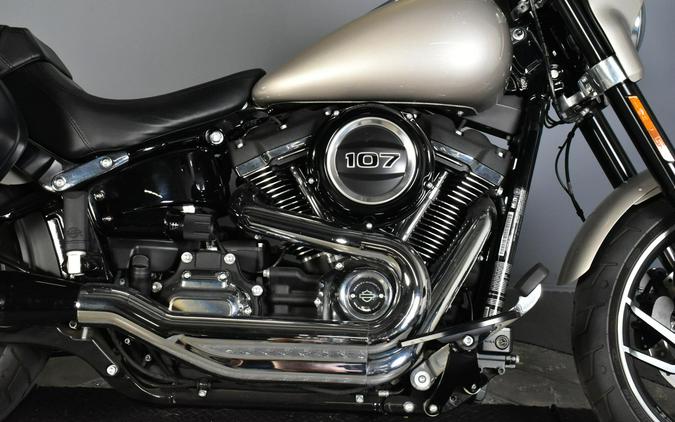 2018 Harley-Davidson Sport Glide Silver Fortune