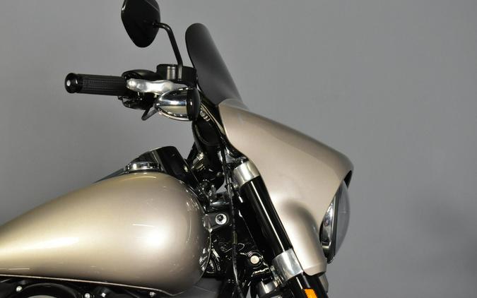2018 Harley-Davidson Sport Glide Silver Fortune