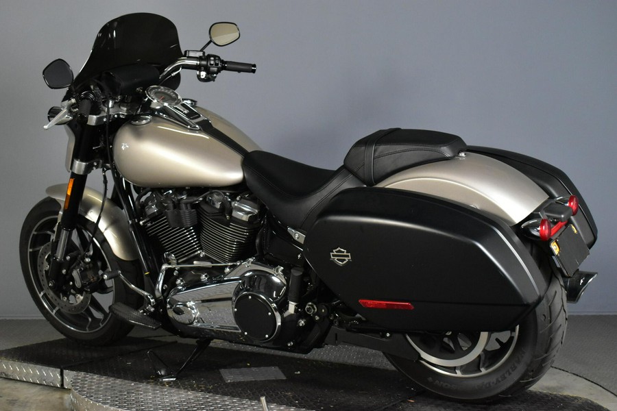 2018 Harley-Davidson Sport Glide Silver Fortune
