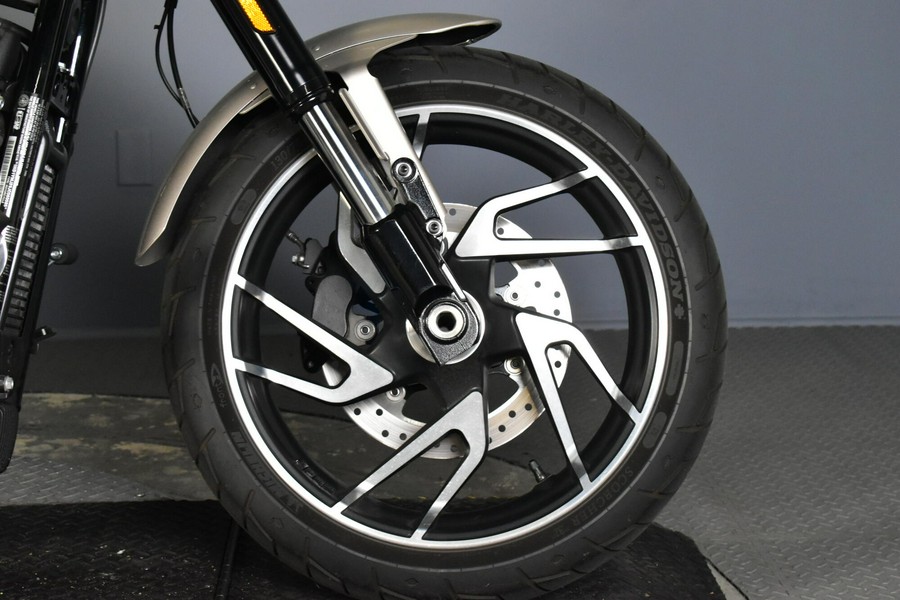 2018 Harley-Davidson Sport Glide Silver Fortune