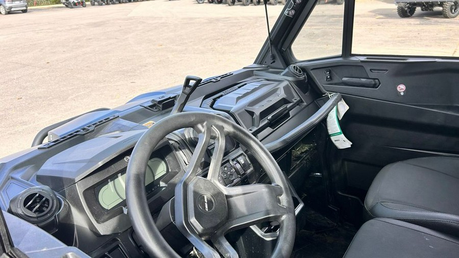 2026 Can-Am Defender PRO Limited HD10