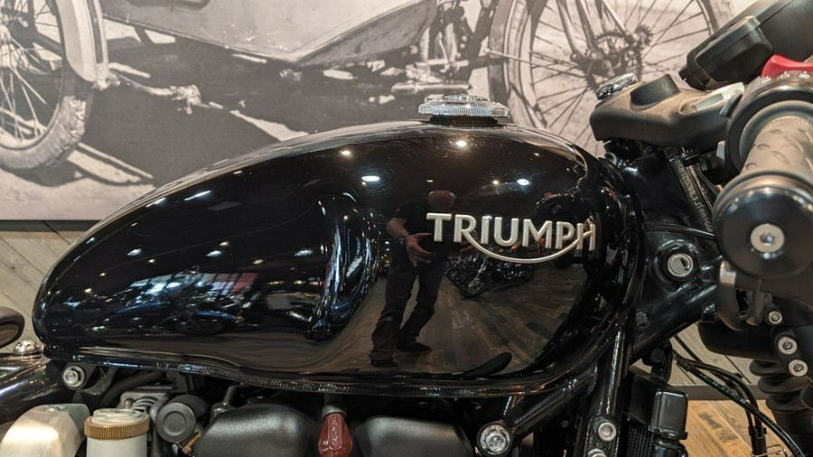 2018 Triumph Bonneville Bobber Base