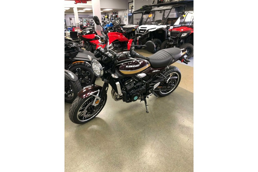 2025 Kawasaki Z900RS ABS