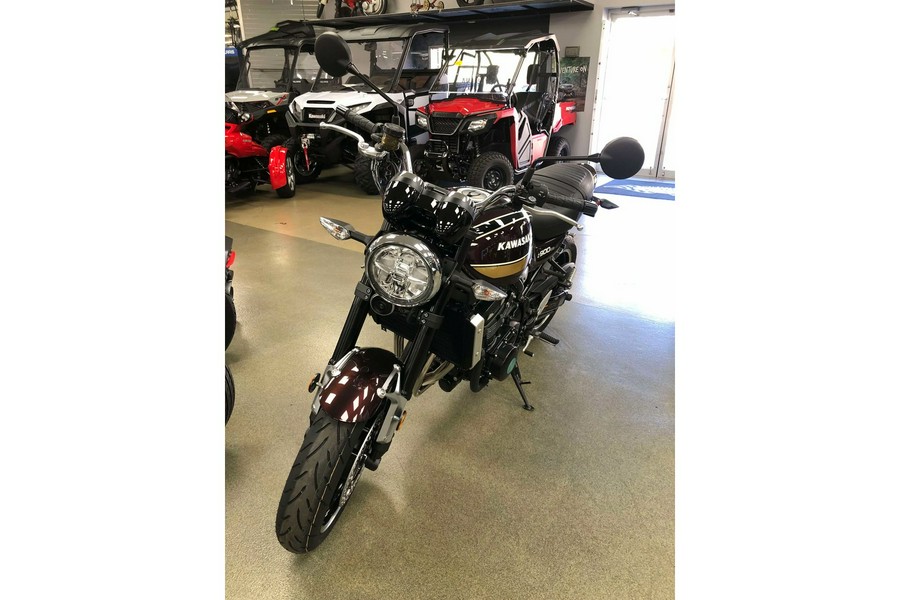 2025 Kawasaki Z900RS ABS