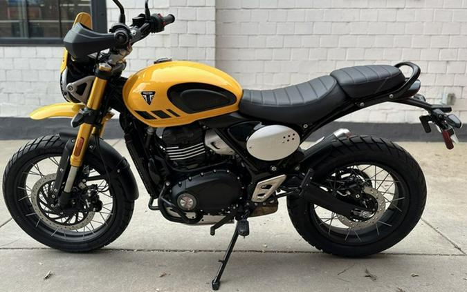 2026 Triumph Scrambler 400 XC Racing Yellow