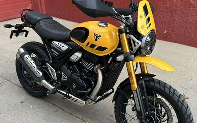 2026 Triumph Scrambler 400 XC Racing Yellow