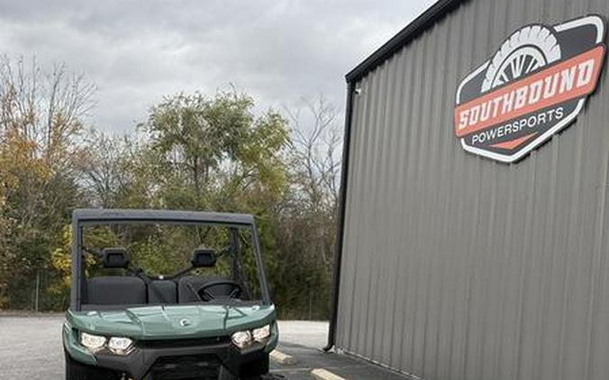 2026 Can-Am® Defender DPS HD7 Compass Green