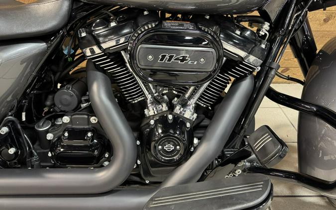 2021 Harley-Davidson® Street Glide® Special Gauntlet Gray Metallic - Black Finish FLHXS