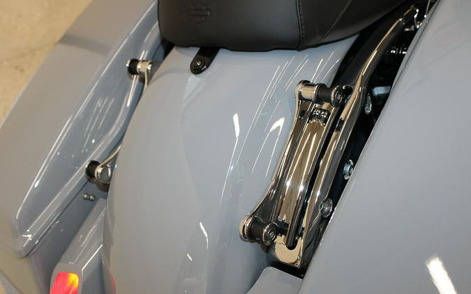 2026 Harley-Davidson Street Glide Grand American Touring FLHX