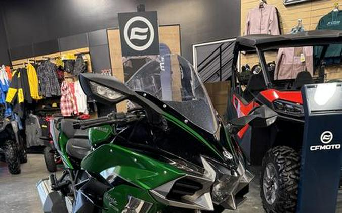 2021 Kawasaki Ninja H2™ SX SE+