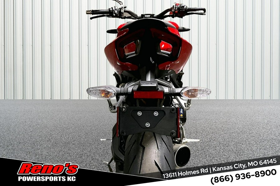 2024 Ducati Streetfighter V2