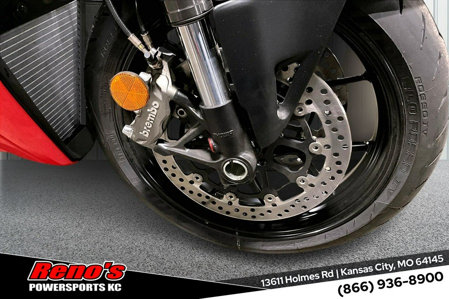 2024 Ducati Streetfighter V2