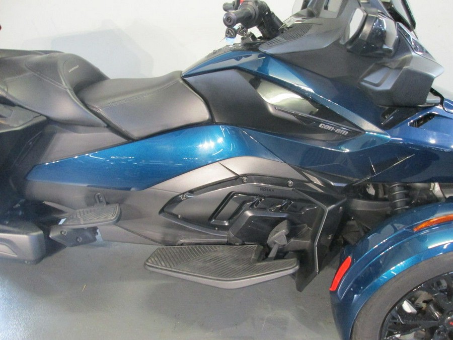 2021 Can-Am® Spyder® RT Limited Dark