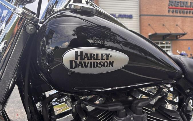 2021 Harley-Davidson FLHC - Heritage Classic
