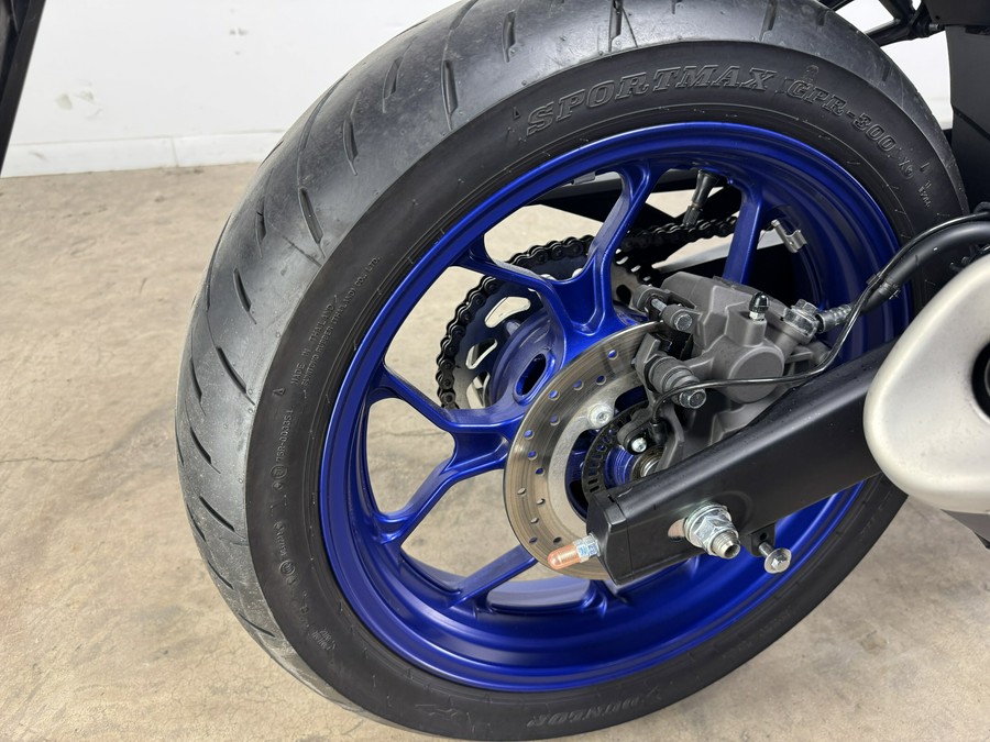 2024 Yamaha YZF-R3 Team Yamaha Blue - 015449