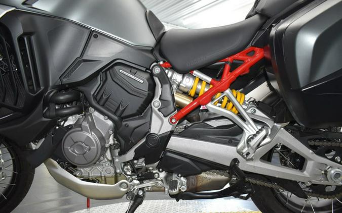 2022 Ducati Multistrada V4S Aviator Grey / Alloy Wheels
