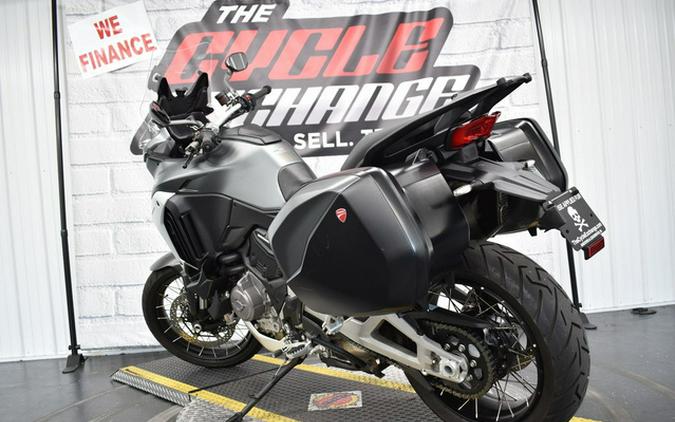 2022 Ducati Multistrada V4S Aviator Grey / Alloy Wheels