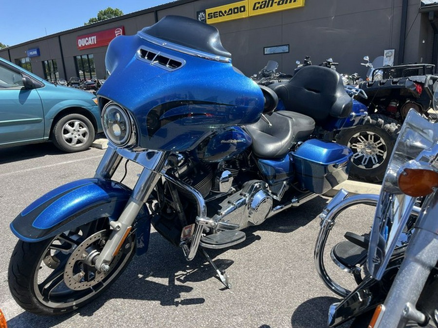 2014 Harley-Davidson FLHX - Street Glide