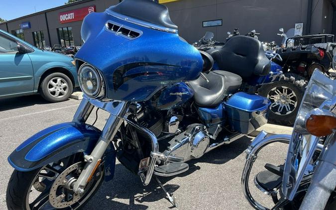 2014 Harley-Davidson FLHX - Street Glide
