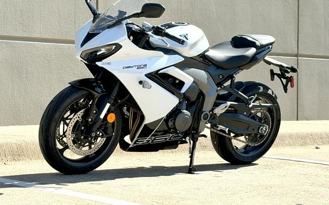 2025 Triumph Daytona 660