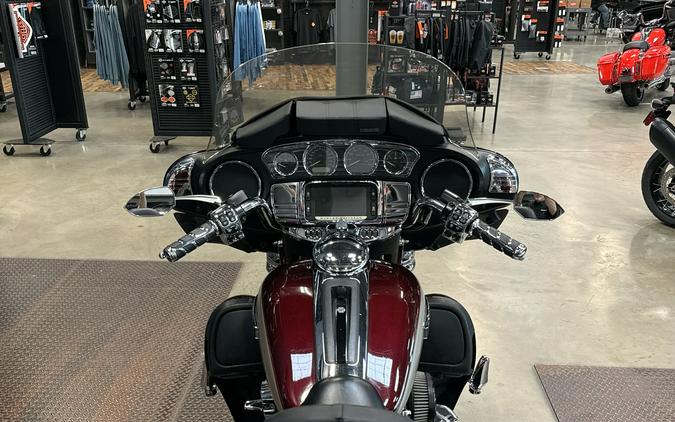 2018 Harley-Davidson TRI GLIDE ULTRA CLASSIC