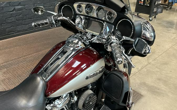 2018 Harley-Davidson TRI GLIDE ULTRA CLASSIC