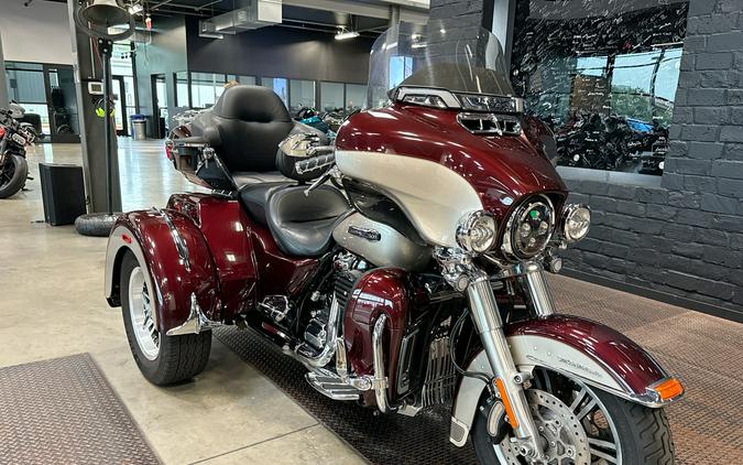 2018 Harley-Davidson TRI GLIDE ULTRA CLASSIC