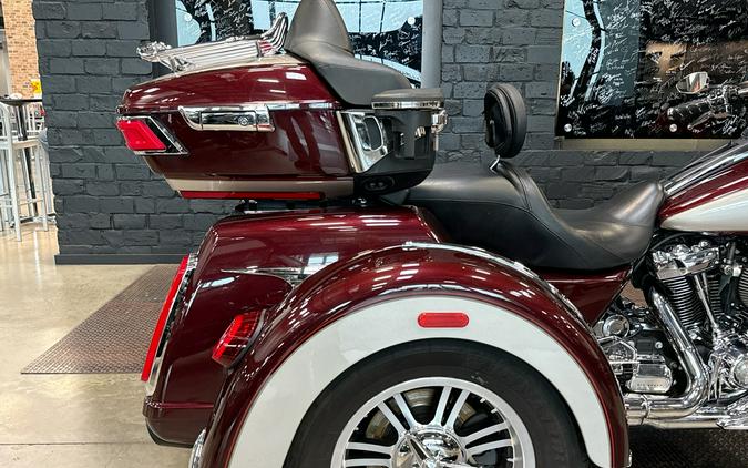 2018 Harley-Davidson TRI GLIDE ULTRA CLASSIC