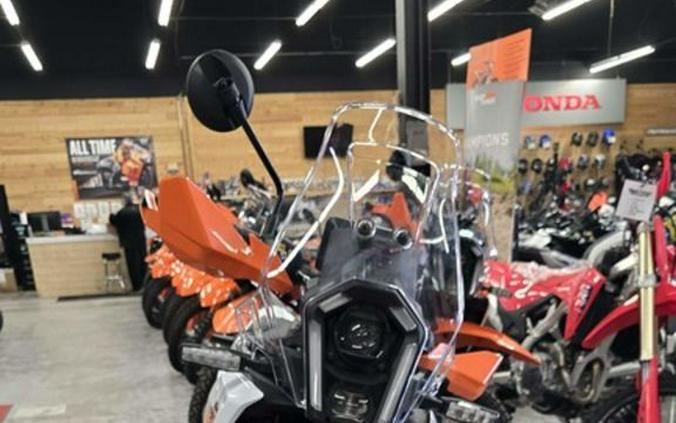 2026 KTM Adventure 390 R