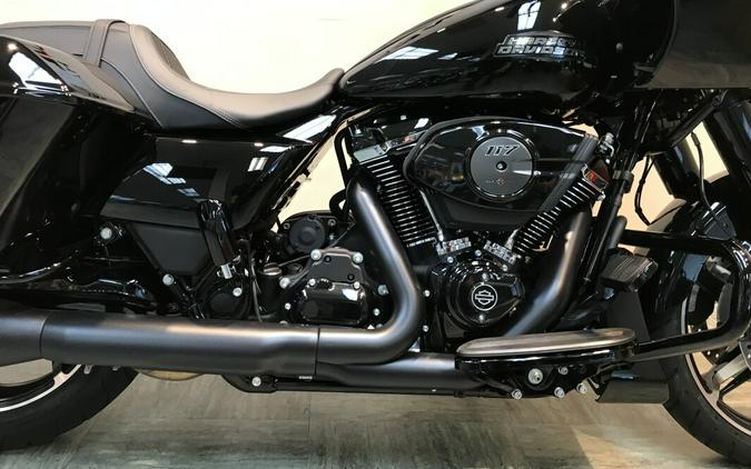 2024 Harley-Davidson Road Glide™ Vivid Black FLTRX