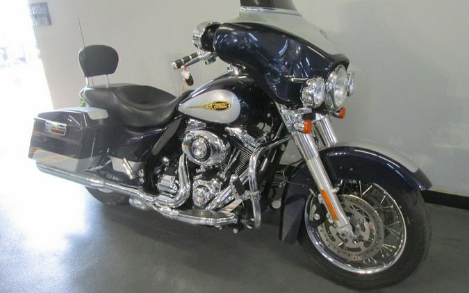 2009 Harley-Davidson® FLHX - Street Glide®